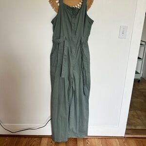 NWOT Celebrity Pink Olive Green Jumpsuit Sz L Zip Detail